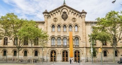 The University of Barcelona Embraces Mobile Technology to Engage with Students Remotely